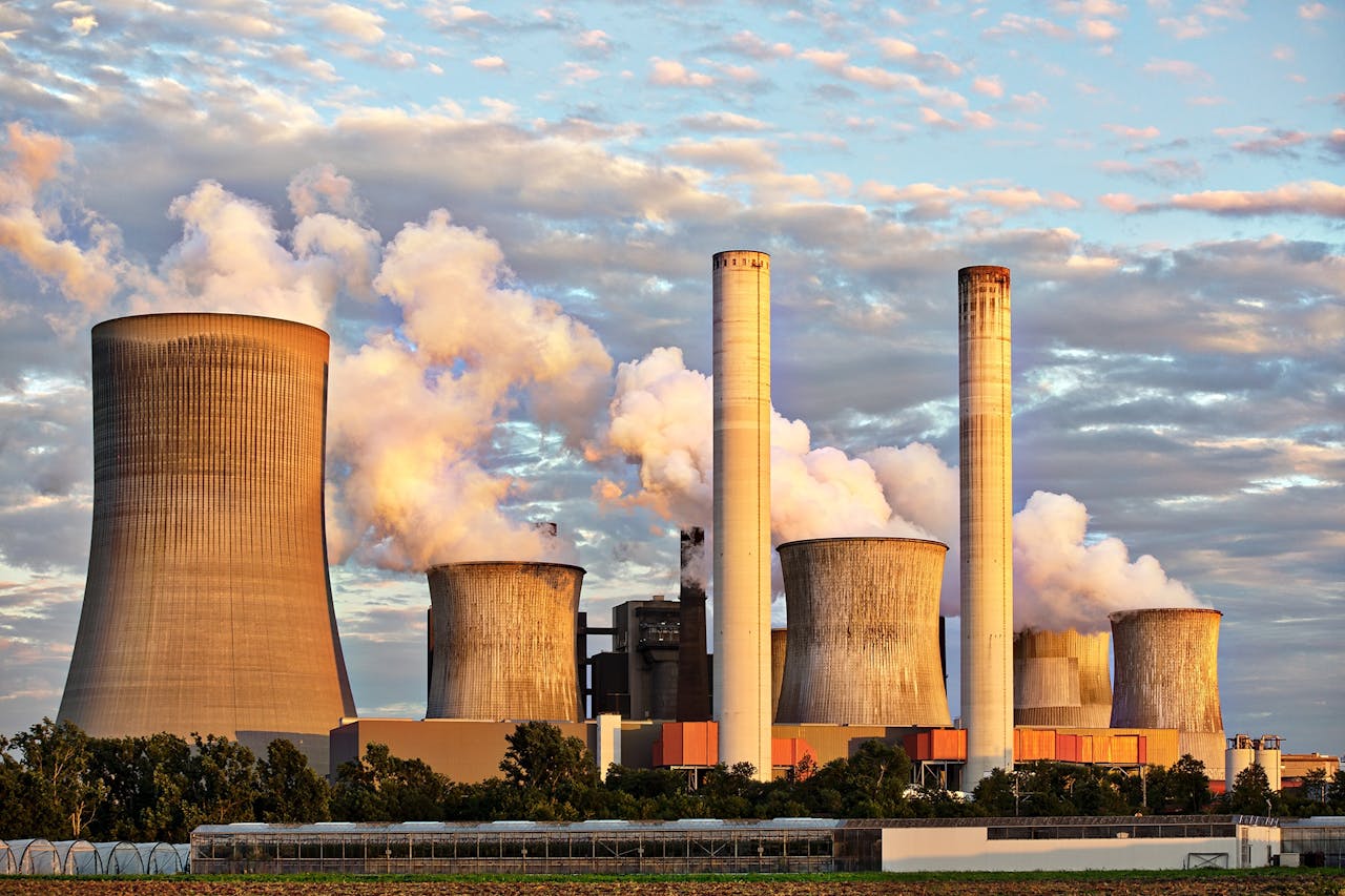 bezpieczeństwo elektrowni a powłoki fluoropolimerowe